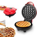MAQUINA PARA HACER WAFFLES, Y SUS ACCESORIOS, MARCA RAF, MEDIDA: 12*14*28CM, MATERIAL: HIERRO +PLASTICO, POTENCIA: 500W, 220V